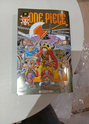 Manga one piece 111 brillant et poster, état: Neuf sans étiquette, 5,00 €, 5,95 € Protection acheteurs incluse