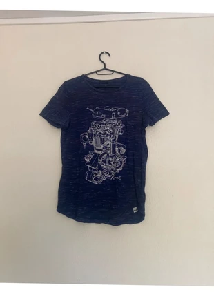 T-shirt Kaporal, marca: Kaporal, estado: Muito bom, tamanho: S, €1.00, €1.75 inclui Proteção do Comprador