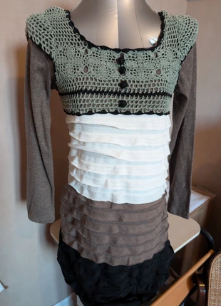 Robe originale manches longues - détail crochet- XS/S, marca: Boutique indépendante, estado: Novo sem etiquetas, tamanho: S / 36 / 8, €9.95, €11.15 inclui Proteção do Comprador