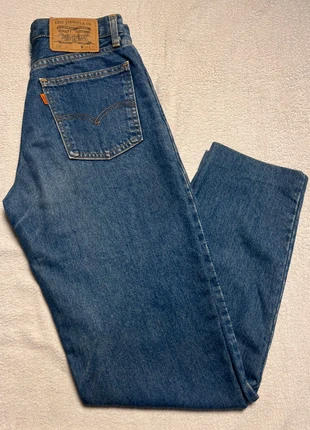 Jean 882 bleu Levi’s femme W28 L32, marque: Levi's, état: Très bon état, taille: XXS / 32 / 4, 15,00 €, 16,45 € Protection acheteurs incluse