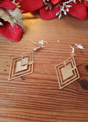 Jolies boucles d'oreilles pendantes double losange dorées neuves, marque: sans marque, état: Neuf avec étiquette, 5,00 €, 5,95 € Protection acheteurs (Pro) incluse