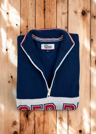 Pull 1/4 Zip,maille en denim/ Tommy Hilfiger BleuBlancRouge /Col camionneur /Taille S Homme vintage, marke: Tommy Hilfiger, zustand: Sehr gut, größe: S, 60,00 €, 63,70 € beinhaltet Vinted-Käuferschutz Pro