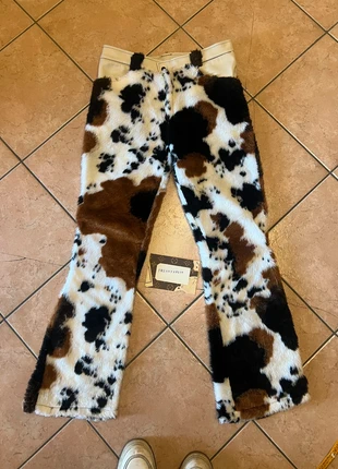 Pantaloni Cow Handmade, brand: Handmade, condizioni: Ottime, taglia: M, €22.00, €23.80 include la Protezione acquisti