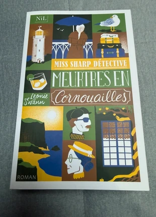 Livre cosy mystery Miss Sharp détective tome 2, condizioni: Ottime, €5.00, €5.95 include la Protezione acquisti