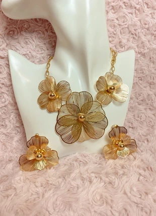 Parure de bijoux collier et boucles d’oreilles, marke: COQUETTE, zustand: Sehr gut, 5,90 €, 6,90 € beinhaltet Vinted-Käuferschutz Pro