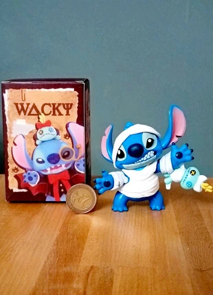 Figurine stitch et Lola, marque: Stitch, état: Très bon état, taille: Taille unique, 10,00 €, 11,20 € Protection acheteurs incluse