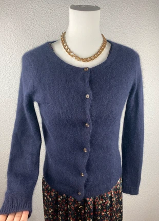 Cardigan gilet en angora bleu nuit American Vintage femme - Taille S, marque: American Vintage, état: Très bon état, taille: S / 36 / 8, 39,00 €, 41,65 € Protection acheteurs incluse