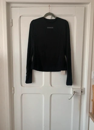 T-shirt de sport à manches longues noir femme - Taille XL Shein, brand: Shein, condition: New with tags, size: XL / 42 / 14, €10.00, €11.20 includes Buyer Protection