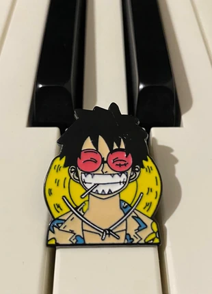 Pin Luffy Summer – One Piece / Anime Edition, marca: One, estado: Muito bom, €3.90, €4.80 inclui Proteção do Comprador