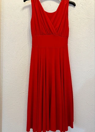 Red evening dress, marque: Local, état: Très bon état, taille: M / 38 / 10, 5,00 €, 5,95 € Protection acheteurs incluse