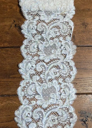 Ancienne dentelle, état: Bon état, 8,00 €, 9,10 € Protection acheteurs (Pro) incluse