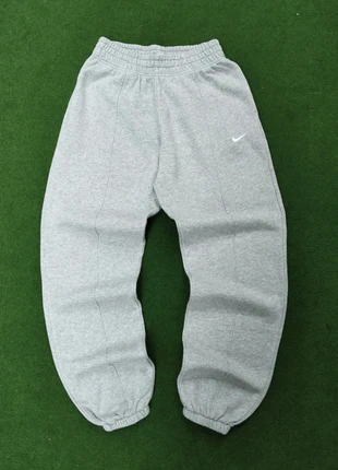 Jogging Nike solo swoosh large gris, brand: Nike, condition: Very good, size: XS, €45.00, €47.95 includes Buyer Protection Pro