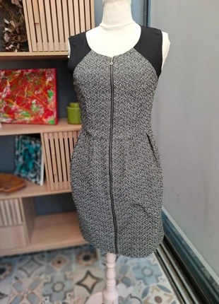 🦋Robe Stylée : L'Allure Chic du Tweed Urbain, marque: Vintage Dressing, état: Neuf sans étiquette, taille: M / 38 / 10, 35,00 €, 37,45 € Protection acheteurs incluse