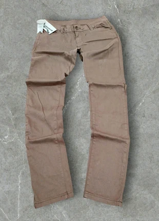 Jean femme AD’ORO L beige droit neuf, marque: AD'ORO, état: Neuf avec étiquette, taille: L / 40 / 12, 7,90 €, 9,00 € Protection acheteurs incluse