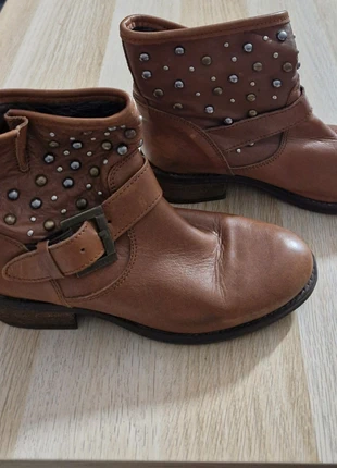 Bottine cuir marron taille 38, zustand: Gut, größe: 38, 11,00 €, 12,25 € inklusive Vinted-Käuferschutz