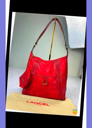 Sac à main Lancel en cuir rouge vintage de luxe, brand: Lancel, condition: Good, €41.00, €43.75 includes Buyer Protection