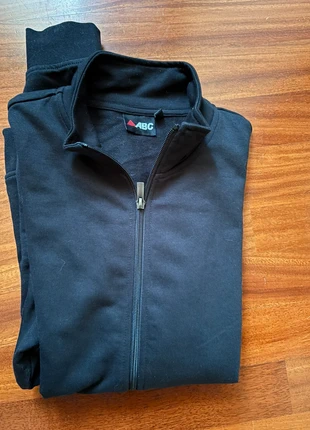 Felpa nera ABC, marque: ABC, état: Très bon état, taille: L, 5,00 €, 5,95 € Protection acheteurs incluse