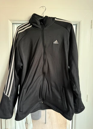 Veste sport adidas, marque: adidas, état: Bon état, taille: XL, 5,00 €, 5,95 € Protection acheteurs incluse