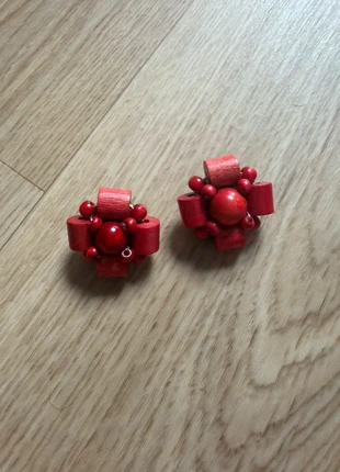 Boucle oreille en bois fleures, marque: Vintage Dressing, état: Très bon état, 5,00 €, 5,95 € Protection acheteurs incluse