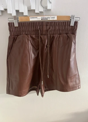 Short en Similicuir Marron, brand: marque indépendante, condition: New with tags, size: M / 38 / 10, €12.00, €13.30 includes Buyer Protection