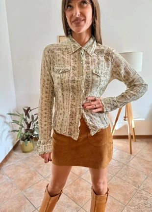 1990's vintage cream, mint and green floral print pearl snap western shirt, brand: Unique Vintage, condizioni: Ottime, taglia: S / IT 40 / EU 36, €15.00, €16.45 include la Protezione acquisti Pro