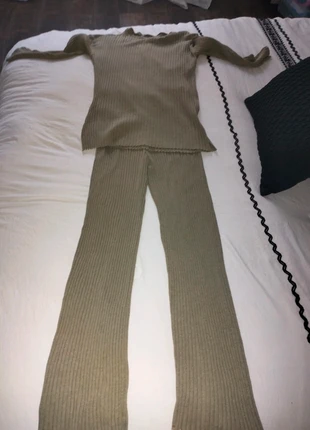 Ensemble femme chaud vert kaki S, état: Très bon état, taille: S / 36 / 8, 6,00 €, 7,00 € Protection acheteurs incluse