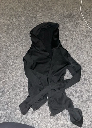 Veste de sport avec capuche, marque: Shein, état: Très bon état, taille: S / 36 / 8, 2,00 €, 2,80 € Protection acheteurs incluse