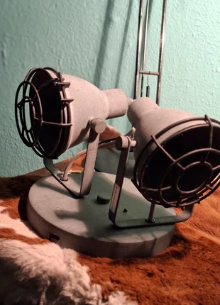 Spotje 2 kops, staat: Goed, € 7,00, € 8,05 inclusief Kopersbescherming