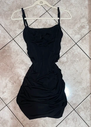 abito nero, marque: Mon Monde, état: Neuf sans étiquette, taille: S / 36 / 8, 9,00 €, 10,15 € Protection acheteurs incluse