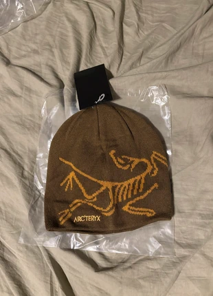 Bonnet Arc'Teryx marron, brand: Arc'teryx, condition: Very good, size: One size, €28.00, €30.10 includes Buyer Protection