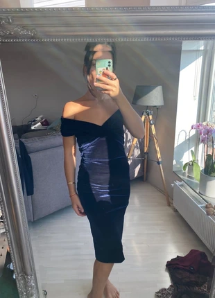 Zara off shoulder blue velvet party cocktail dress size s, merk: Zara, staat: Heel goed, maat: S / 36 / 8, € 35,00, € 37,45 inclusief Kopersbescherming