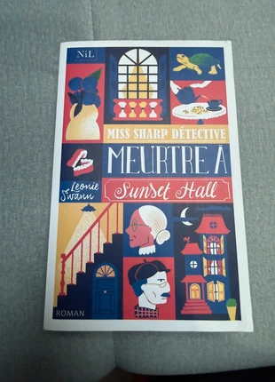 Live cosy mystery Miss Sharp détective tome 1, condizioni: Ottime, €5.00, €5.95 include la Protezione acquisti