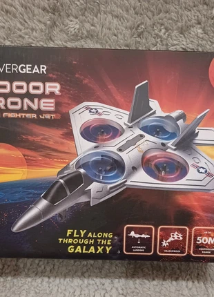 Avion drone enfant radio commandé anti choc avec led neuf, brand: silvergear, condizioni: Nuovo con cartellino, taglia: 4 anni / 104 cm, €22.00, €23.80 include la Protezione acquisti