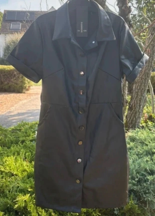 Robe noire col chemise avec ceinture, brand: sans marque, condition: New with tags, size: S / 36 / 8, €10.00, €11.20 includes Buyer Protection