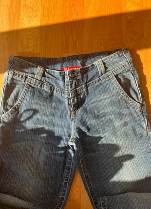 jeans in demin vintage vita bassa, brand: Vintage Dressing, condizioni: Nuovo senza cartellino, taglia: M / IT 42 / EU 38, €15.00, €16.45 include la Protezione acquisti