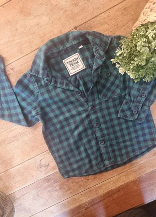 Très belle chemise à carreaux - Vert - C&A - 3 ans, merk: C&A, staat: Heel goed, maat: 3 jaar / 98 cm, € 4,00, € 4,90 inclusief Kopersbescherming