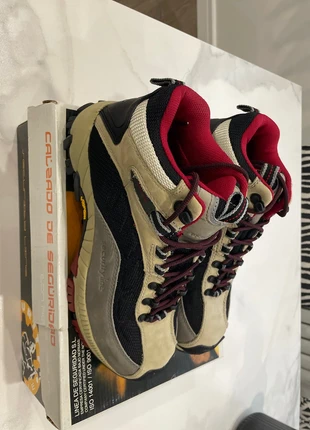 Calzado de seguridad, marca: security line, estado: Nuevo sin etiquetas, tamaño: 43, 50,00 €, 53,20 € Protección al comprador incluida