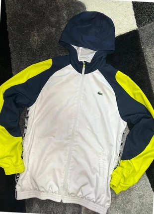 Veste de survêtement / jogging lacoste blanche, marine et jaune., marke: Lacoste, zustand: Sehr gut, größe: S, 45,00 €, 47,95 € inklusive Vinted-Käuferschutz