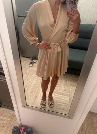 Kreminė suknelė, condizioni: Ottime, taglia: XS / IT 38 / EU 34, €10.00, €11.20 include la Protezione acquisti