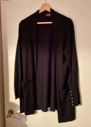 Zwart vest, merk: Primark, staat: Heel goed, maat: XXXL / 46 / 18, € 5,00, € 5,95 inclusief Kopersbescherming