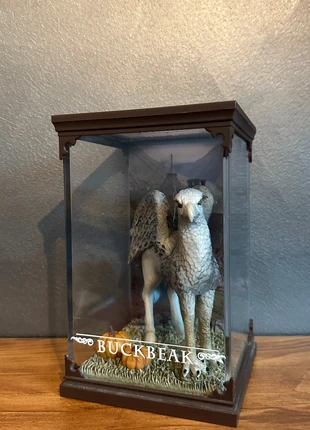 Figurine Créatures Magiques Harry Potter Buck Buckbeak Noble Collection, merk: Harry Potter, staat: Heel goed, maat: Universeel, € 28,00, € 30,10 inclusief Kopersbescherming