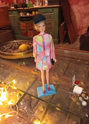 Poupée dite clone de barbie années 60 tenue cousue main, brand: sans, condition: Good, size: One size, €30.00, €32.20 includes Buyer Protection