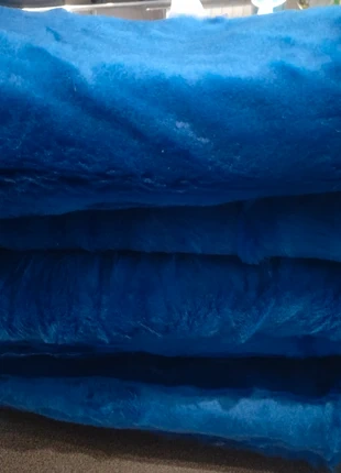 Fausse fourrure à poils court bleu, condition: New with tags, €5.00, €5.95 includes Buyer Protection