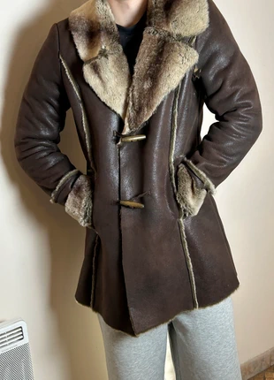Veste en Cuir Retourner Avec Fourrure Femme Taille M Made In France, marque: Vintage Dressing, état: Très bon état, taille: M / 38 / 10, 49,99 €, 53,19 € Protection acheteurs incluse