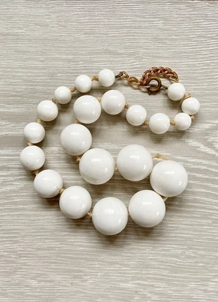 Collier ancien en perles blanche vintage, marque: Vintage Dressing, état: Bon état, 4,50 €, 5,43 € Protection acheteurs incluse