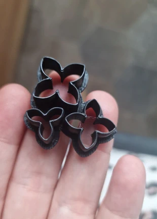 Cortador de tres flores, marca: FIMO, estado: Como novo, €1.20, €1.96 inclui Proteção do Comprador