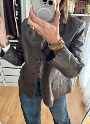 Vintage Brown Leather trench coat, marque: Vintage Dressing, état: Très bon état, taille: XL / 42 / 14, 35,00 €, 37,45 € Protection acheteurs incluse