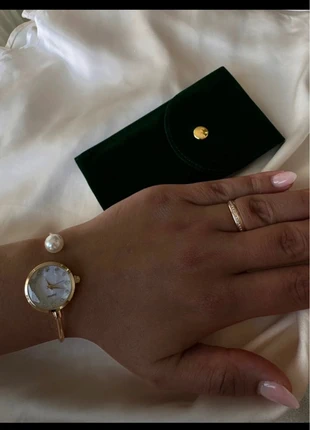 Luxus Perlen Quartz Golduhr in Weiss, brand: Quartz, condizioni: Ottime, taglia: Taglia unica, €8.50, €9.63 include la Protezione acquisti