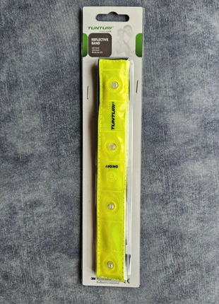 Reflectieve LED hardloop band, marca: Tunturi, estado: Novo com etiquetas, €7.50, €8.58 inclui Proteção do Comprador