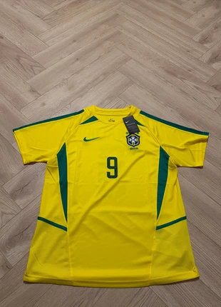 Brazil 2002 World Cup shirt Korea & Japan, merk: Nike, staat: Nieuw zonder prijskaartje, maat: XL, € 35,00, € 37,45 inclusief Kopersbescherming